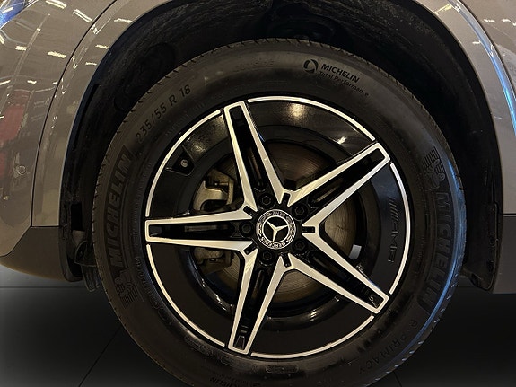 Mercedes-Benz EQA250+ 14 of 24