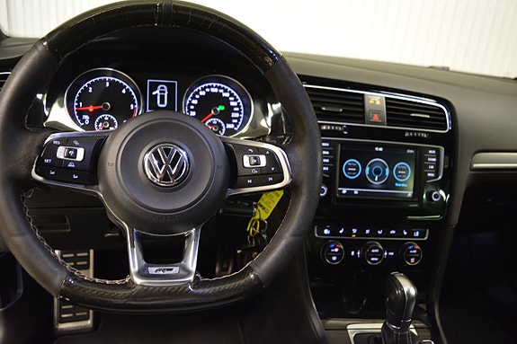 Volkswagen Golf I 9 of 22