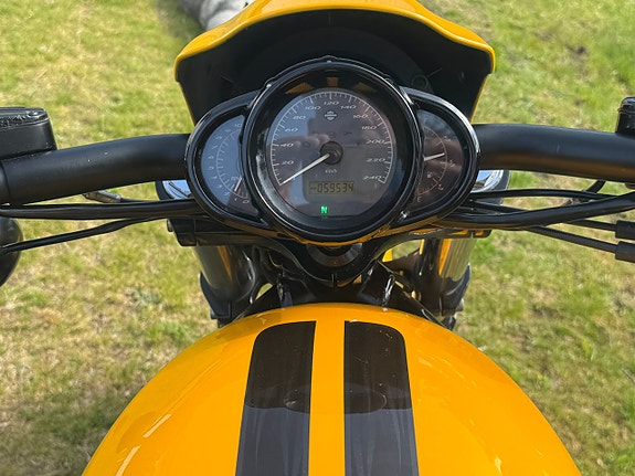 Harley-Davidson VRSCDX Night Rod Special V rod 19 of 19