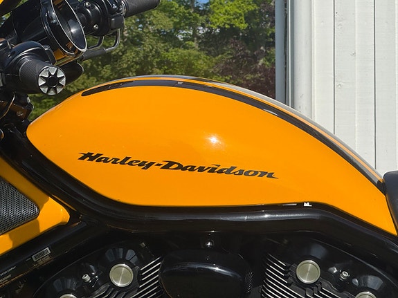 Harley-Davidson VRSCDX Night Rod Special V rod 7 of 19