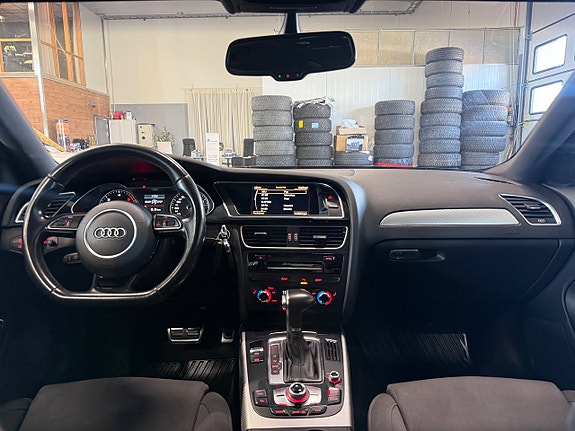 Audi A4 16 of 19