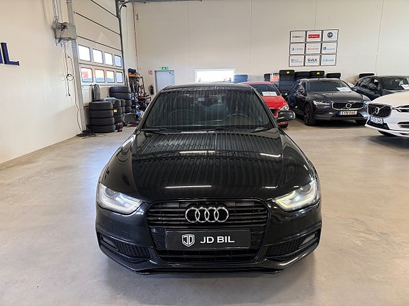 Audi A4 4 of 19
