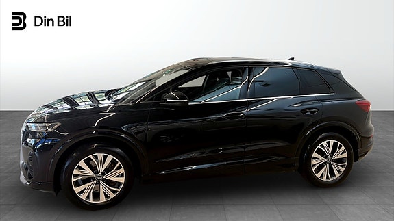 Audi Q4 e-tron 2 of 12