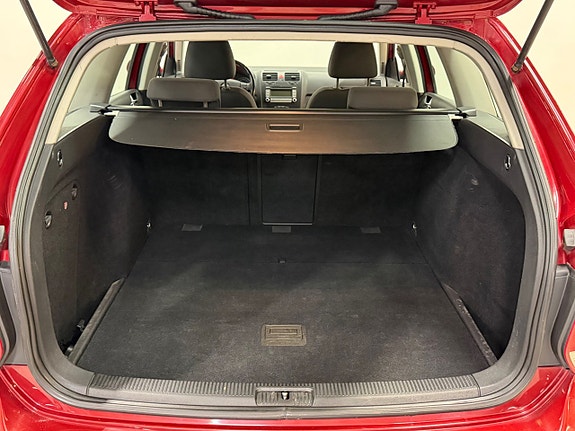 Volkswagen Golf V 8 of 17