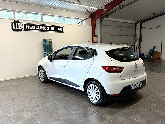 Renault Clio 8 of 19