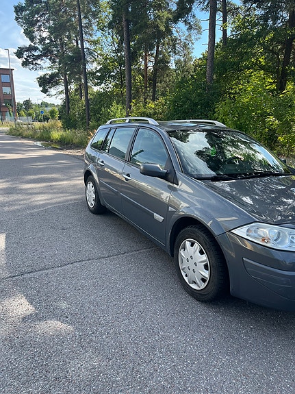Renault Megane II 2 of 6