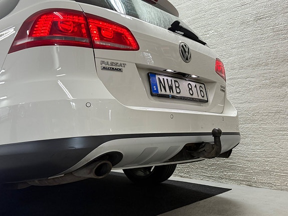 Volkswagen Passat Alltrack 9 of 20