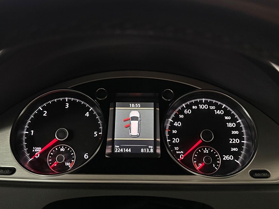 Volkswagen Passat Alltrack 20 of 20