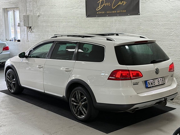 Volkswagen Passat Alltrack 7 of 20