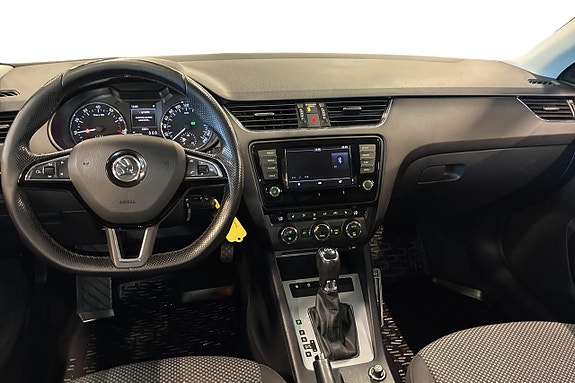 Skoda Octavia 11 of 25