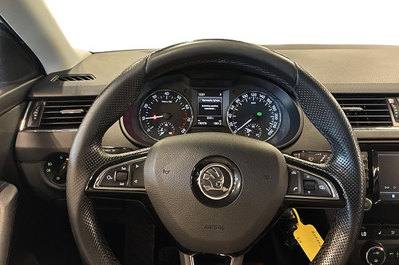 Skoda Octavia 12 of 25