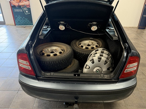 Skoda Octavia 12 of 17