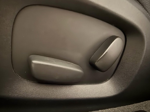 Jaguar XF 27 of 30