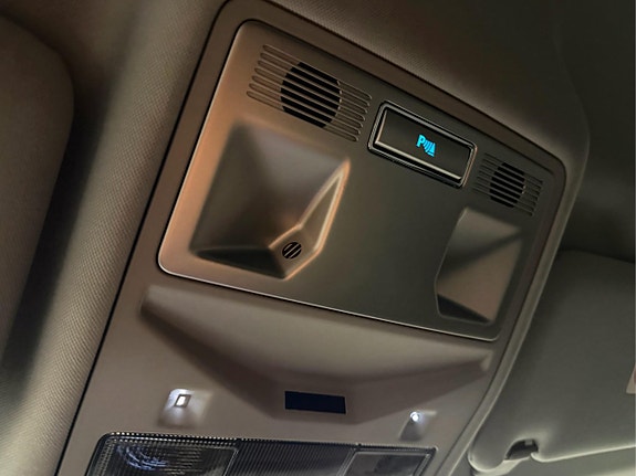 Jaguar XF 25 of 30