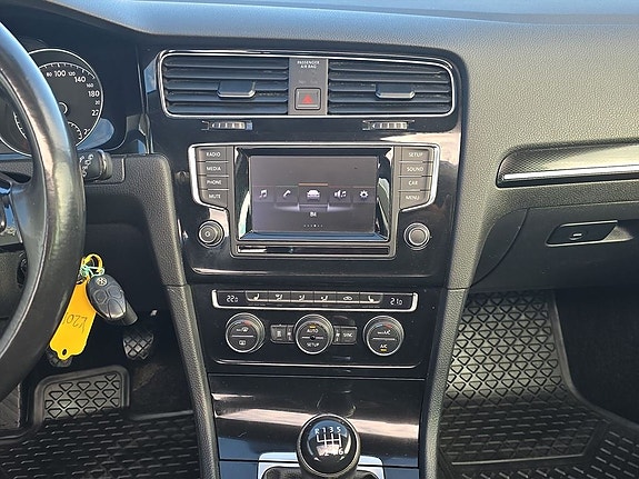Volkswagen Golf I 12 of 17