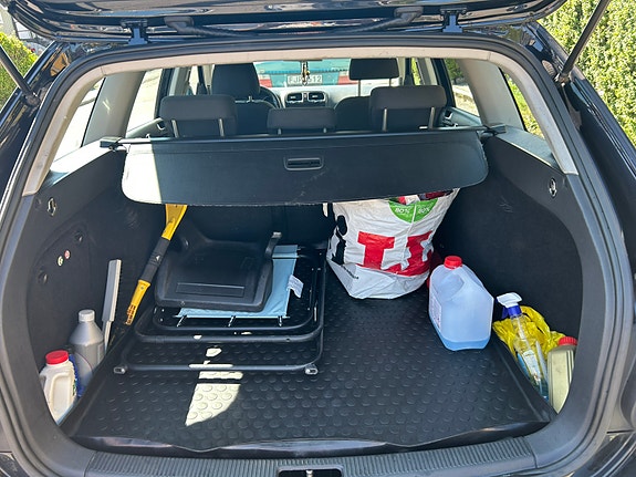Volkswagen Golf VI 5 of 8