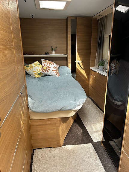 Adria 613 ut 5 of 9