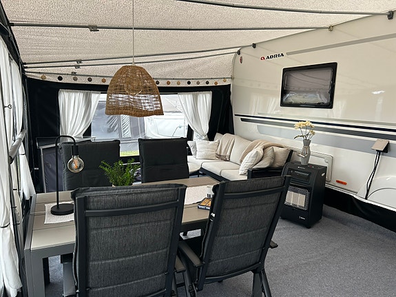 Adria 613 ut 9 of 9