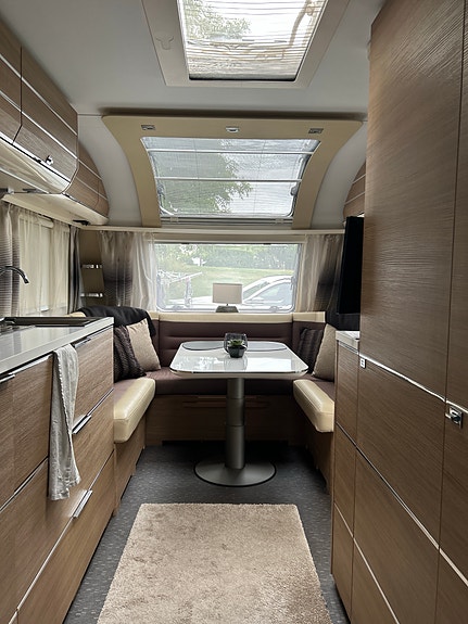 Adria 613 ut 2 of 9