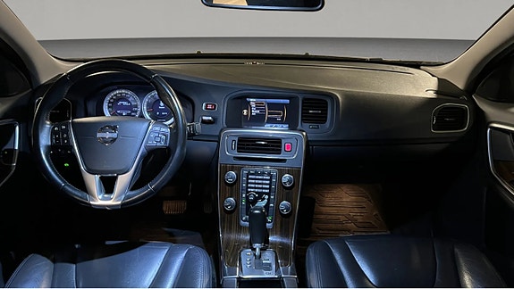 Volvo S60 6 of 8
