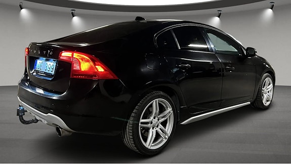 Volvo S60 3 of 8