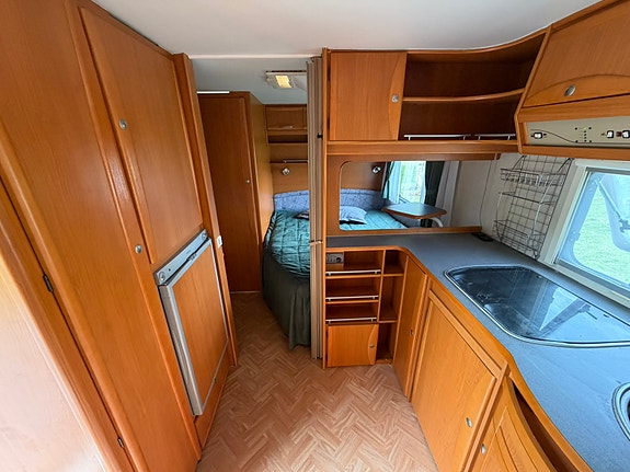 Adria Unica C 503UP 4 of 6