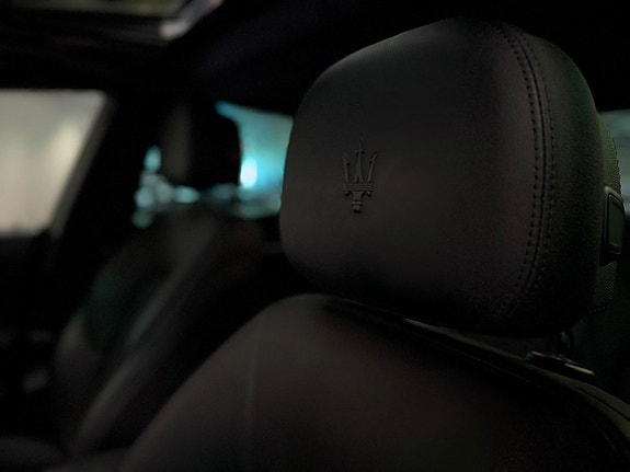 Maserati Ghibli 19 of 23