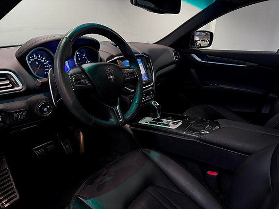 Maserati Ghibli 15 of 23