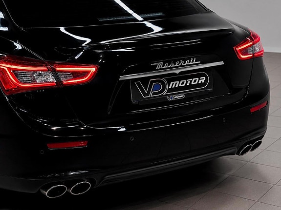 Maserati Ghibli 10 of 23