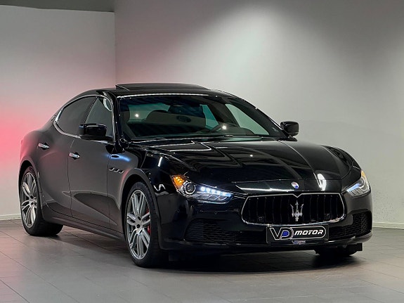 Maserati Ghibli 4 of 23