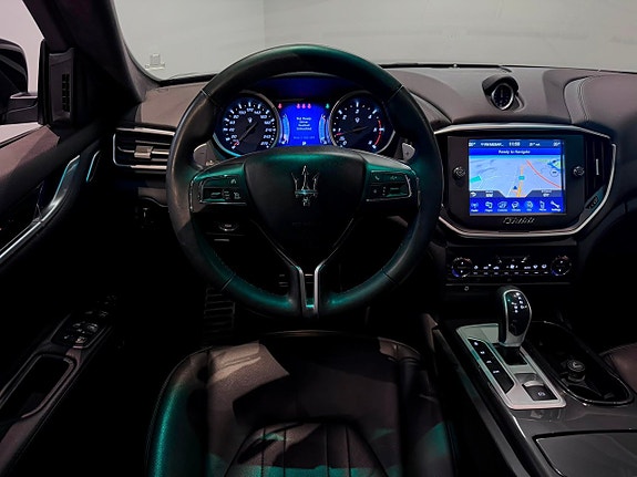 Maserati Ghibli 14 of 23