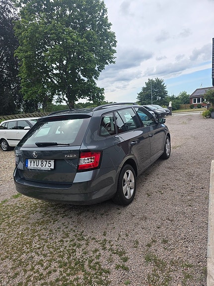 Skoda Fabia 4 of 7