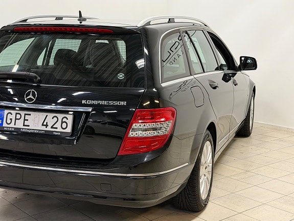 Mercedes-Benz C180 6 of 17