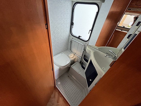 Adria 563 UL / Långbädd /Alde 10 of 11