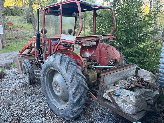 Massey Ferguson 35 2 of 4
