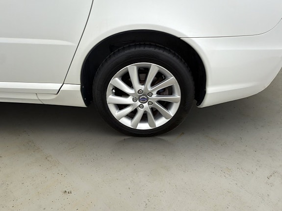 Volvo V70 28 of 30