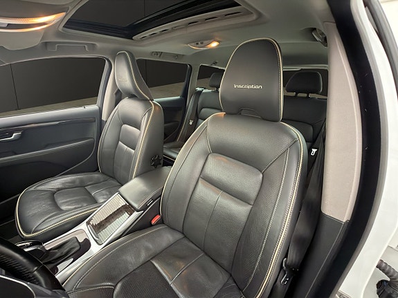 Volvo V70 11 of 30