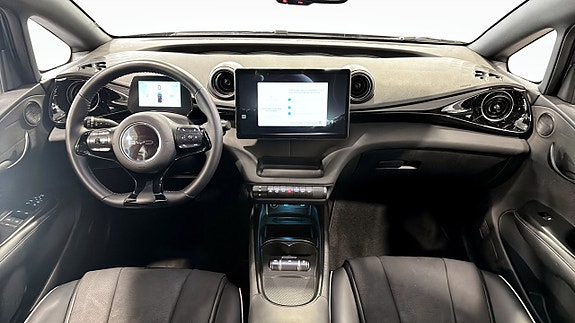 BYD Dolphin 4 of 9