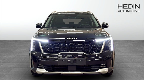 Kia Sorento 8 of 18