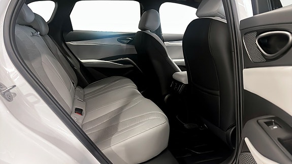 BYD Seal 6 5 of 9