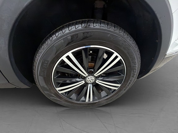 Volkswagen Tiguan 27 of 28