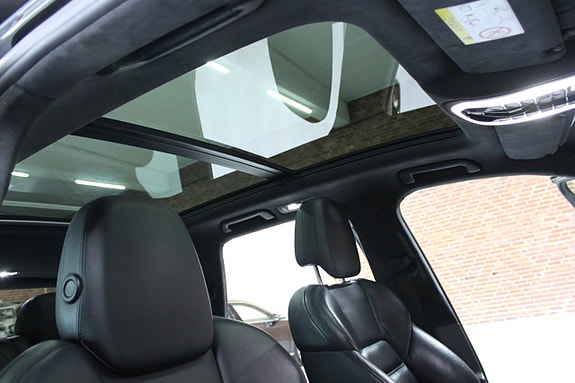 Porsche Cayenne Turbo 17 of 22