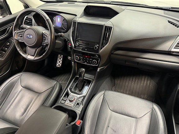Subaru Forester 11 of 30