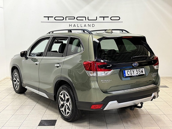 Subaru Forester 5 of 30