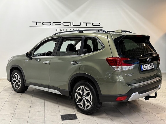 Subaru Forester 3 of 30