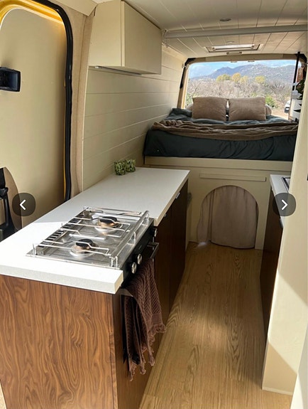 Mercedes-Benz Sprinter 316 Ngt Campervan 4 of 8