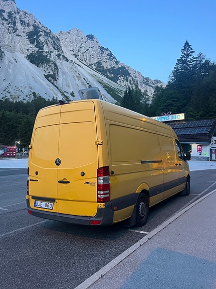 Mercedes-Benz Sprinter 316 Ngt Campervan 7 of 8