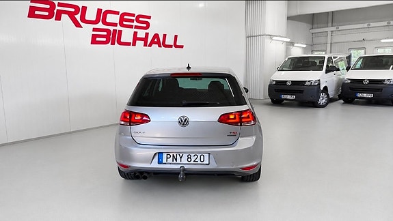 Volkswagen Golf VII 4 of 19