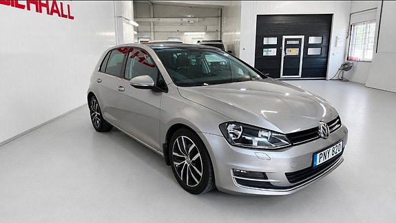 Volkswagen Golf VII 6 of 19