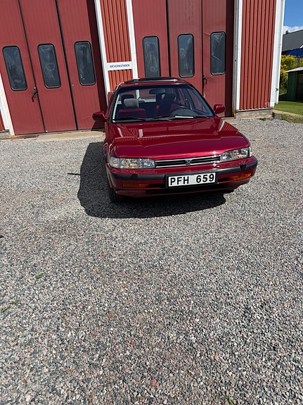 Honda Accord 3 of 4